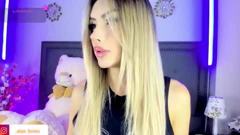 Snapshot of ale_love_ chatting on November 2025 01:49:01 AM ALE LOVE online show from November 2025 01:49:01 AM