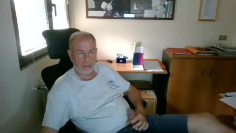 aleandela online show from August 2026 04:44:01 PM
