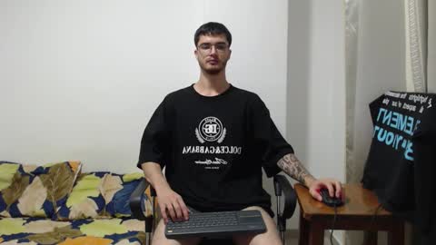 Snapshot of aleex_miller chatting on October 2025 09:30:02 AM aleex_miller online show from October 2025 09:30:02 AM