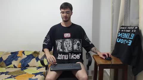 Snapshot of aleex_miller chatting on October 2025 06:14:02 AM aleex_miller online show from October 2025 06:14:02 AM