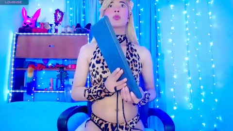 Snapshot of aleexx___ chatting on February 2025 12:29:02 PM Alex online show from February 2025 12:29:02 PM