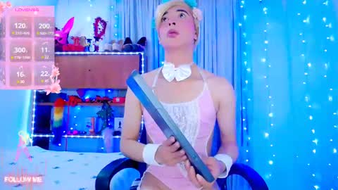 Snapshot of aleexx___ chatting on February 2025 12:05:02 PM Alex online show from February 2025 12:05:02 PM