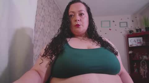 Snapshot of aleia_taylor chatting on January 2025 09:29:01 PM aleia taylor online show from January 2025 09:29:01 PM