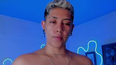 Alejandra online show from June 2026 06:43:01 PM