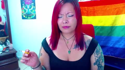 aleja online show from September 2025 07:17:02 PM