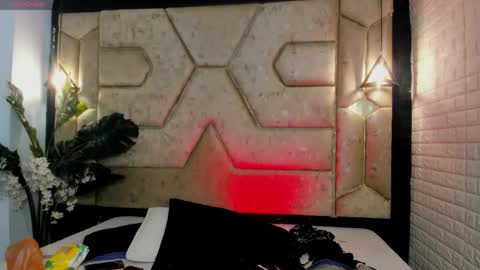 aleja__slav3 online show from May 2026 09:23:01 PM