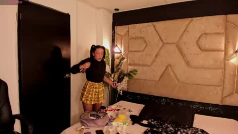 aleja__slav3 online show from June 2026 09:57:02 PM
