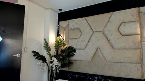 aleja__slav3 online show from June 2026 10:24:01 PM