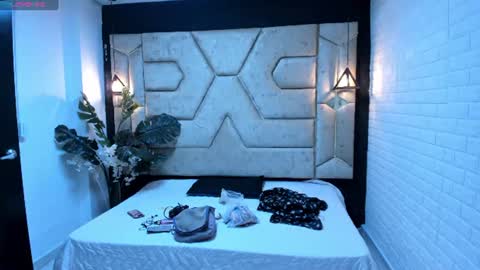 aleja__slav3 online show from June 2026 10:23:02 PM