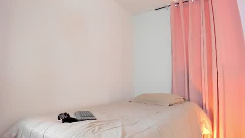 Alejandra Arango online show from June 2026 08:22:02 PM