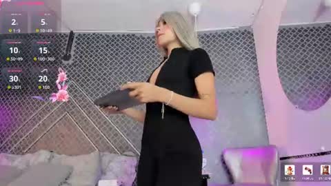 aleja_bloom online show from June 2026 11:41:02 AM