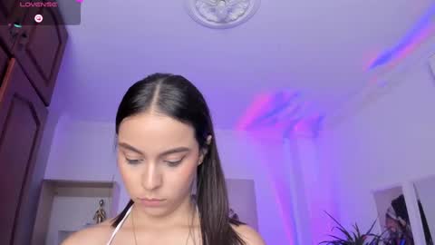 Snapshot of alejaa___ chatting on March 2025 05:39:02 PM Alejandra online show from March 2025 05:39:02 PM