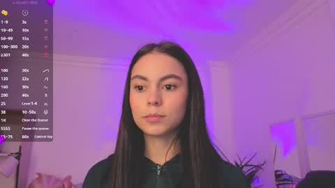 Alejandra online show from June 2026 11:24:02 AM