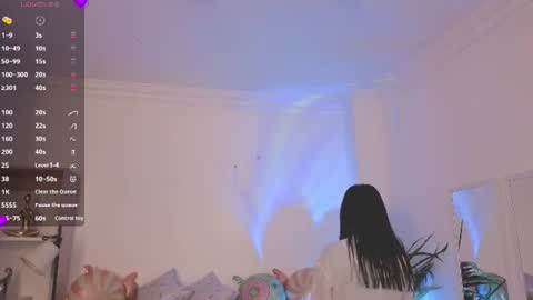 Alejandra online show from June 2026 11:26:02 AM