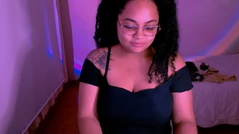 Alejandra  online show from July 2026 12:02:01 AM