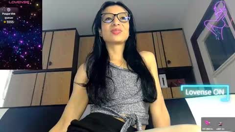 Alejandra online show from February 2025 08:22:02 AM