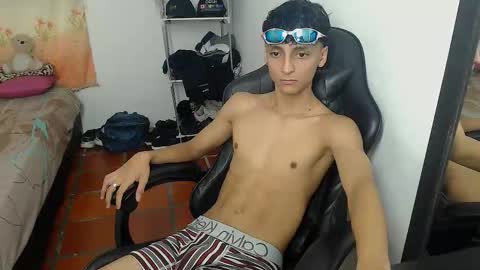 alejandro_cutee online show from November 2025 02:22:01 AM