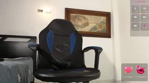 alejandrocock online show from June 2026 11:40:01 PM