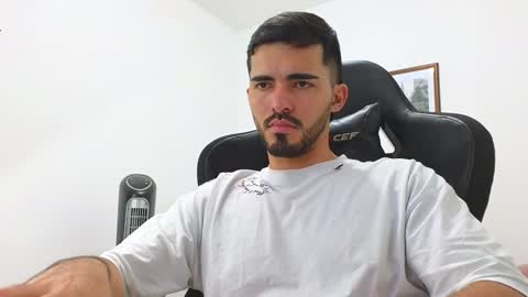 Snapshot of alejandroo_7 chatting on January 2025 02:57:01 AM alejandroo_7 online show from January 2025 02:57:01 AM