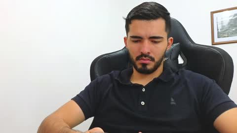 Snapshot of alejandroo_7 chatting on January 2025 08:03:02 PM alejandroo_7 online show from January 2025 08:03:02 PM