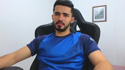 Snapshot of alejandroo_7 chatting on January 2025 10:56:01 PM alejandroo_7 online show from January 2025 10:56:01 PM
