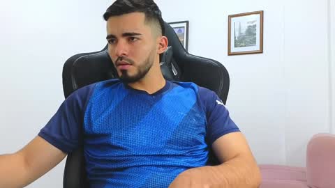Snapshot of alejandroo_7 chatting on January 2025 09:39:02 PM alejandroo_7 online show from January 2025 09:39:02 PM