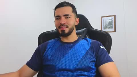 Snapshot of alejandroo_7 chatting on February 2025 07:05:02 PM alejandroo_7 online show from February 2025 07:05:02 PM