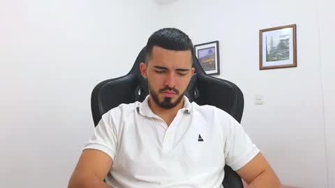 Snapshot of alejandroo_7 chatting on March 2025 08:43:02 PM alejandroo_7 online show from March 2025 08:43:02 PM