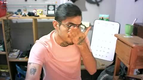 Snapshot of alejandropppzz chatting on February 2025 06:04:01 AM alejandropppzz online show from February 2025 06:04:01 AM