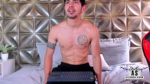 Snapshot of alejandrostorm chatting on January 2025 07:03:01 PM Alejo online show from January 2025 07:03:01 PM