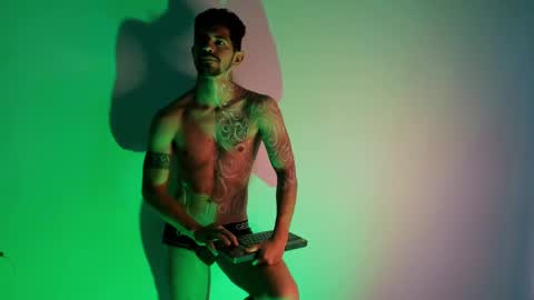 Snapshot of alejandrostorm chatting on February 2025 01:34:01 AM Alejo online show from February 2025 01:34:01 AM