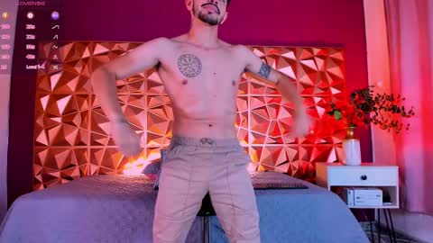 Snapshot of alejandrostorm chatting on March 2025 10:05:02 PM Alejo online show from March 2025 10:05:02 PM