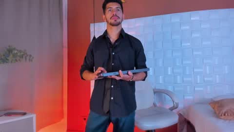Snapshot of alejandrostorm chatting on March 2025 08:57:01 PM Alejo online show from March 2025 08:57:01 PM