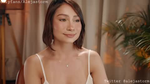 Alejandra online show from January 2026 02:27:02 AM