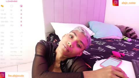 Snapshot of alejo_cute chatting on December 2024 08:15:02 PM alejo_cute online show from December 2024 08:15:02 PM