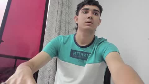 Snapshot of alejo_gray1 chatting on April 2026 10:48:02 PM alejo_gray1 online show from April 2026 10:48:02 PM