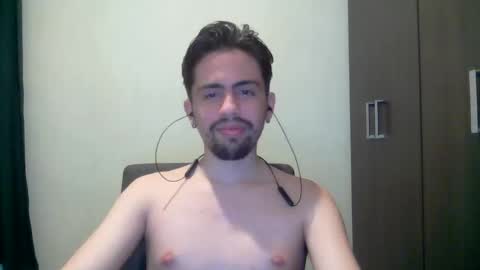 Snapshot of alejo_shy chatting on December 2024 05:39:02 AM alejo_shy online show from December 2024 05:39:02 AM
