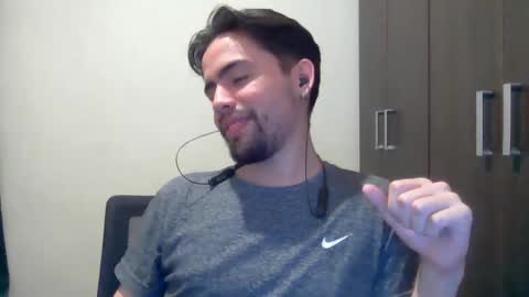 Snapshot of alejo_shy chatting on December 2024 05:48:02 AM alejo_shy online show from December 2024 05:48:02 AM