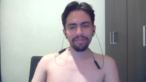 Snapshot of alejo_shy chatting on December 2024 07:01:01 AM alejo_shy online show from December 2024 07:01:01 AM