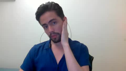 Snapshot of alejo_shy chatting on January 2025 03:39:02 AM alejo_shy online show from January 2025 03:39:02 AM
