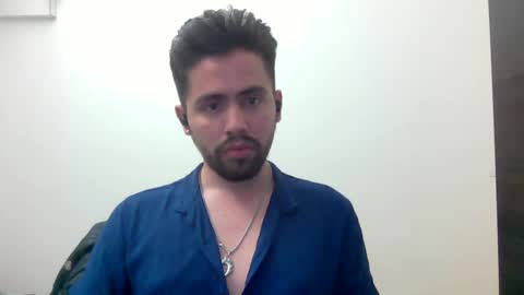 alejo_shy online show from November 2025 01:05:01 AM