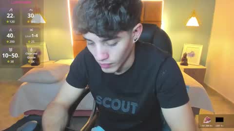 ALejoo Saenz online show from November 2025 02:24:01 AM