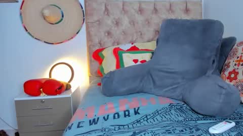 alejostrong online show from December 2025 02:38:01 AM