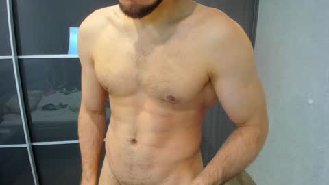 Snapshot of aleks_brown chatting on February 2025 03:18:01 PM aleks_brown online show from February 2025 03:18:01 PM