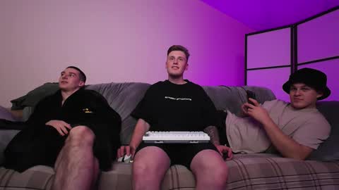 Alex and Linar online show from October 2025 06:35:02 PM