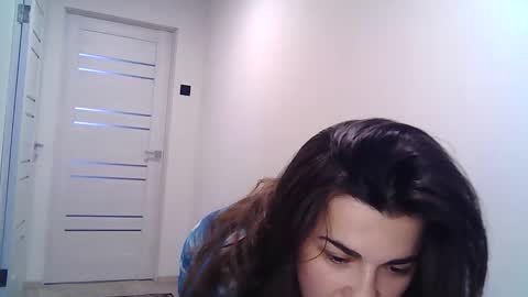 aleksafalii online show from January 2026 10:39:02 AM