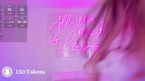 Aleksandra  online show from November 2025 04:44:02 AM