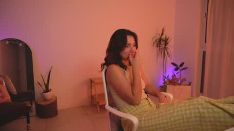 Snapshot of alemaniababe chatting on February 2025 11:45:01 PM Ale online show from February 2025 11:45:01 PM