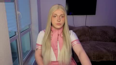 ALENA  INDEPENDENT MODEL online show from April 2026 05:05:01 AM