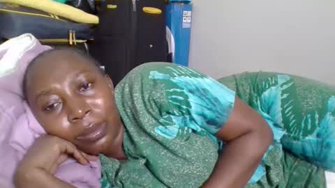 Noreen Kennth and Emilly online show from September 2025 07:28:02 PM